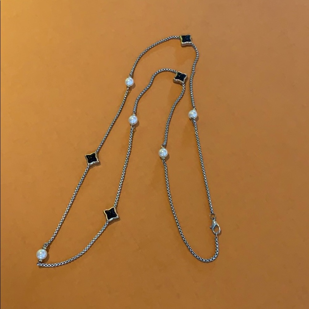 Fashion necklace